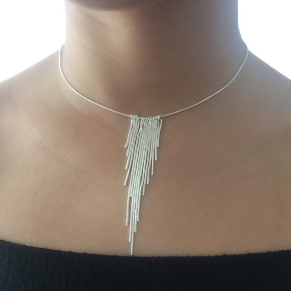 ✨ 925 Sterling Silver Cascading Necklace✨ - Picture 1 of 5